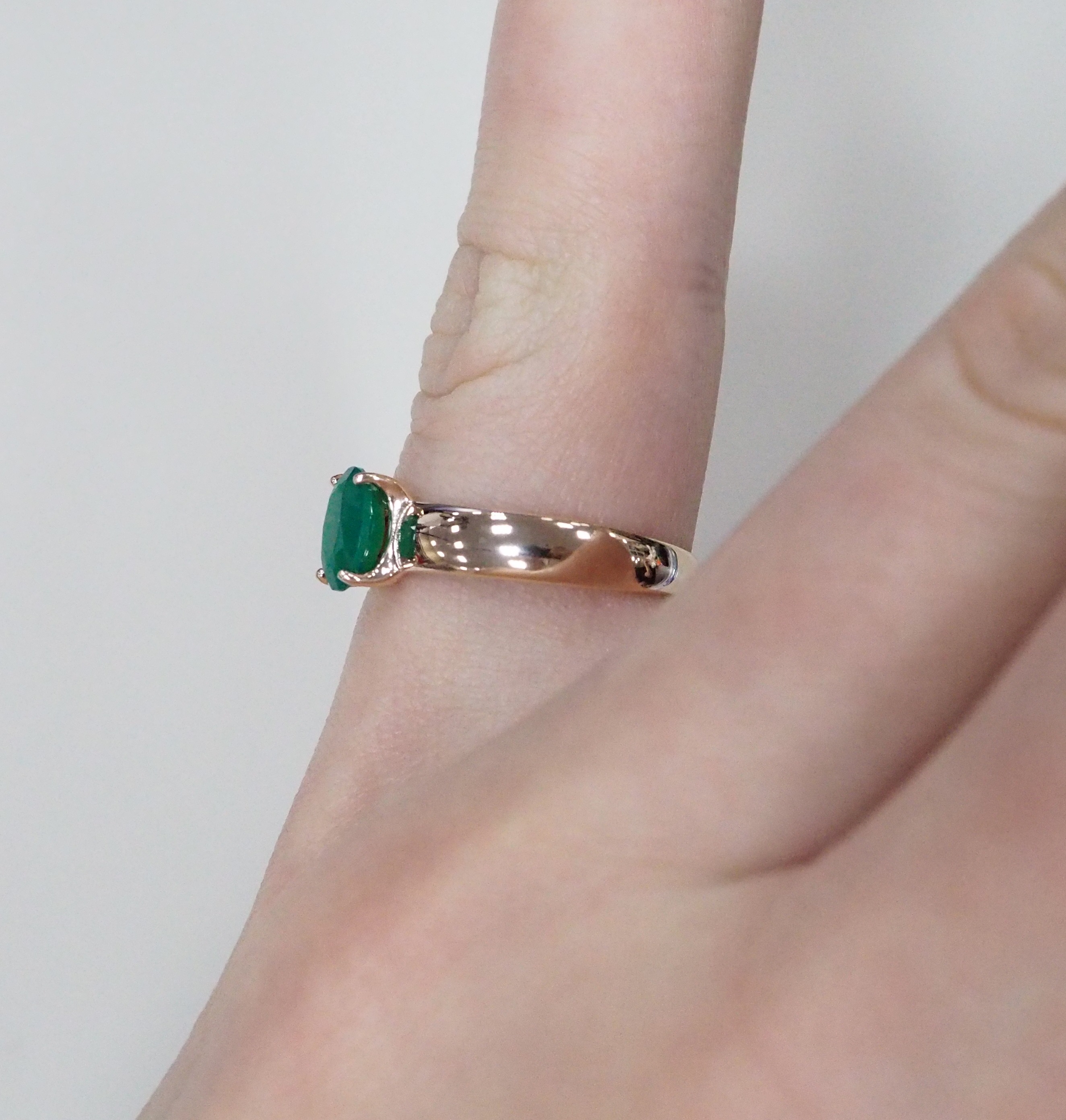 Серебряное кольцо с агатом